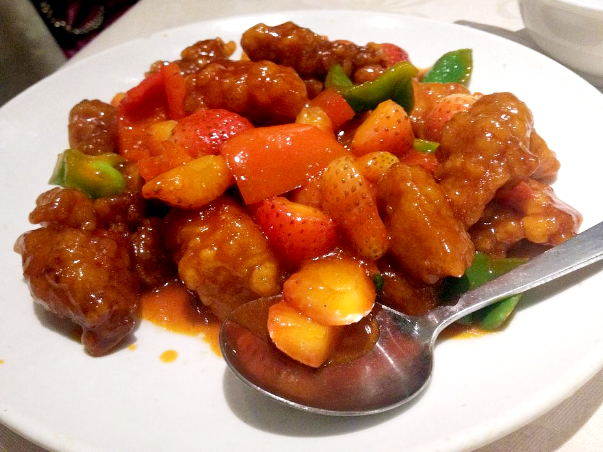ファイル:Chinese Cuisine -(士多啤梨生炒骨)Shi Duo Pi Li Sheng Chao Gu.png
