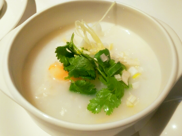 ファイル:Japanese Chinese Cuisine -（海鮮粥）Congee with Seafoods at Heichinrou in Yokohama Chinatown, Kanagawa, established in 1884-15 May 2022.png