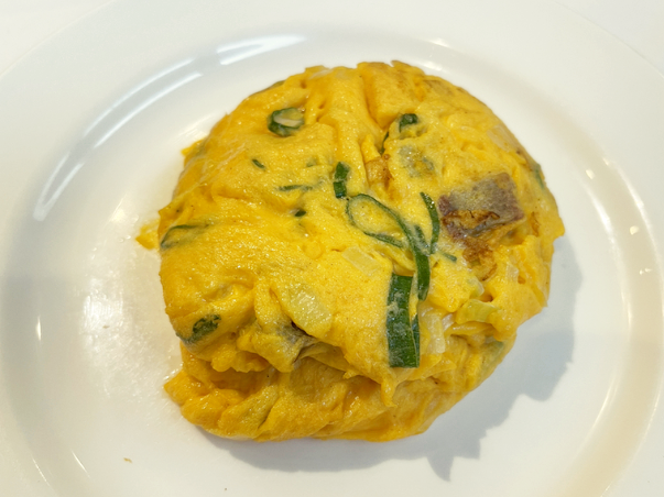 ファイル:Japanese Chinese Cuisine -（滑蛋叉焼）Sauteed Barbecud Pork and Egg at Heichinrou in Yokohama Chinatown, Kanagawa, established in 1884-15 May 2022.png