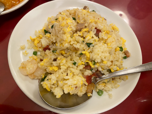 ファイル:Japanese Chinese Cuisine -（什錦炒飯）Special Fried Rice at Surosaikan in Yokohama Chinatown, Kanagawa, established in 1961.png