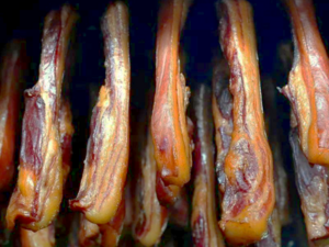 Chinese Cuisine -（腊肉）Dried Cured Bacon.png