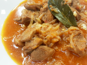 Albanian Tomato Dishes - Tasqebap.png