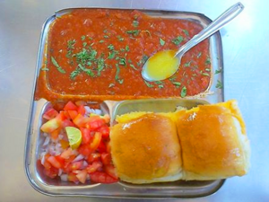 Indian Tomato Dishes - Pav Bhaji.png