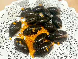 Chinese Cuisine -（椒盐水龟虫）Jiao Yan Shui Gui Chong.png