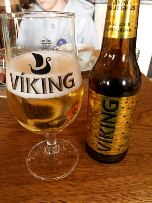 Icelandic Beers -（Víking）Gylltur 5.6%.png