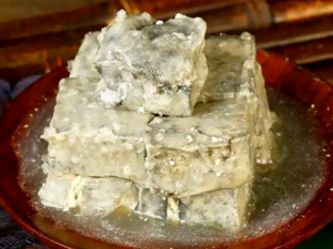 Chinese Cuisine -（发酵豆腐）Fermented Tofu.png