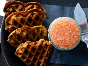 Icelandic Roe -（Grásleppuhrogn）Lumpfish Roe.png