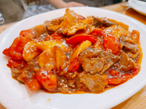 Chinese Tomato Dishes -（锅塌三样）Hong Hui Niu Rou.png