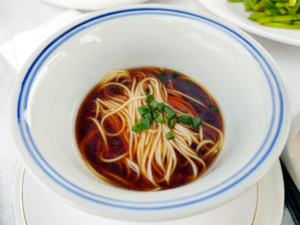 Chinese Cuisine -（龙须面）Dragon Beard Noodles.png