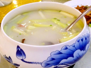 Chinese Soups -（奶汤蒲菜）Nai Tang Pu Cai in Jinan, Shandong.png