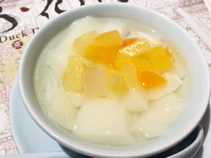 Chinese Xing Ren Dou Fu -（杏仁豆腐）Apricot Kernel Pudding in Hong Kong.png