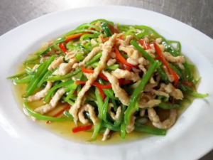Chinese Qing Jiao Ji Si -（青椒鸡丝）Stir Fried Shredded Chicken with Pepper.png