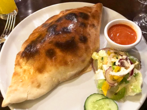 Calzone before cutting.png