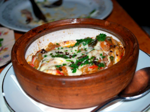 Turkish Tomato Dishes - Karides Güveç.png