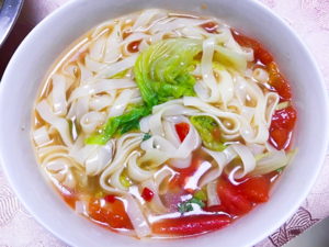 Chinese Tomato Dishes - 西红柿汤凉面 Cold Noodle Soup with Tomato.png