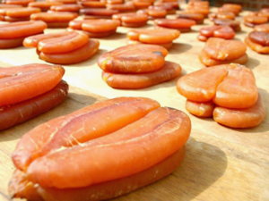 Taiwanese Cuisine -（乌鱼子）Salted and Dried Mullet Roe.png