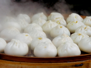 Chinese Cuisine -（蒸包）Steamed Buns.png