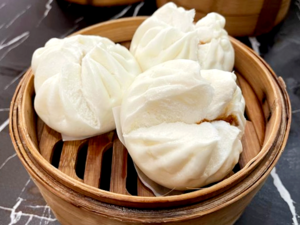 Chinese Cuisine -（开花馒头）Kai Hua Man Tou.png