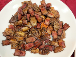 Chinese Cuisine -（炸荔枝椿象）Zha Li Zhi Chun Xiang.png